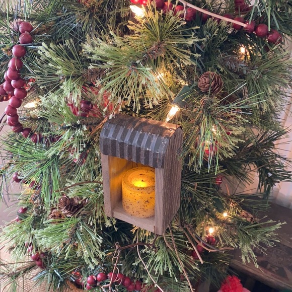 New The Hearthside Collection Inc 6 in. Rustic Tin Roof Wood Barn Tree Ornament - Picture 9 of 15